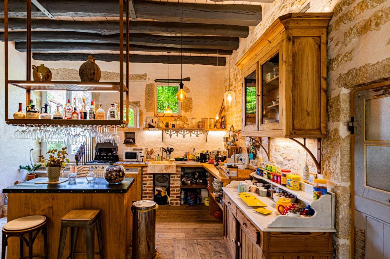 Le Domaine Des Carriers Bed & Breakfast Chevroches Bagian luar foto