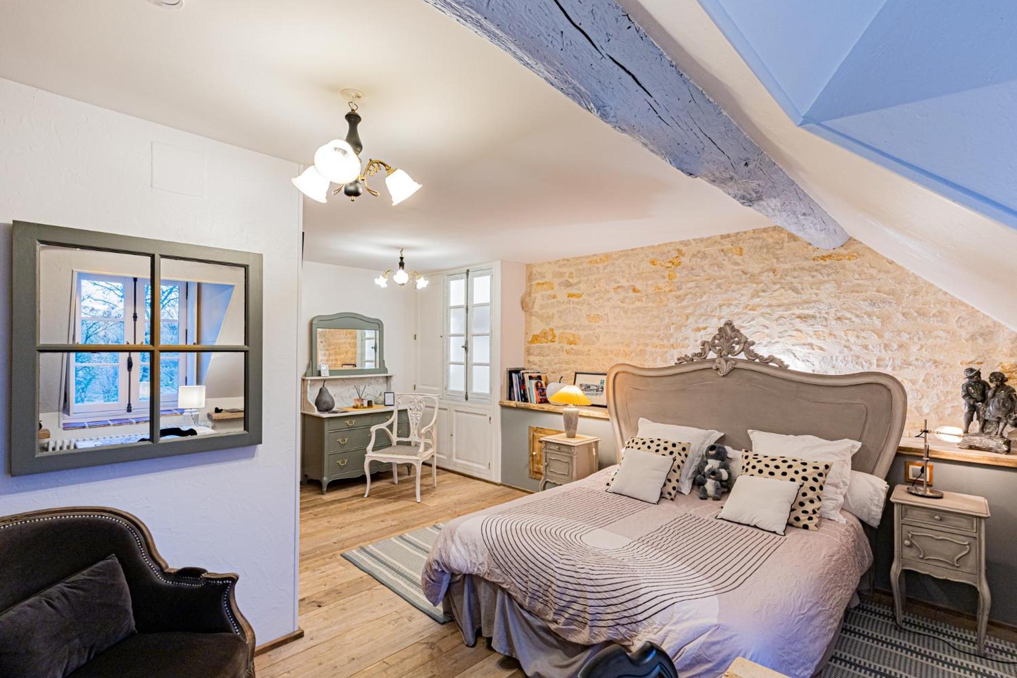 Le Domaine Des Carriers Bed & Breakfast Chevroches Ruang foto
